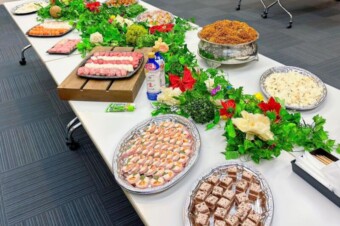 【名古屋】社内懇親会が盛り上がる！料理だけじゃない『体験型ケータリング』。ライブキッチンや装飾で差がつく演出術