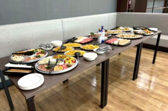 F株式会社