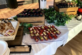 名古屋のケータリングで参加者の交流を促す料理と演出